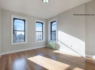 221 Wyckoff Ave APT 3R, Brooklyn, NY 11237