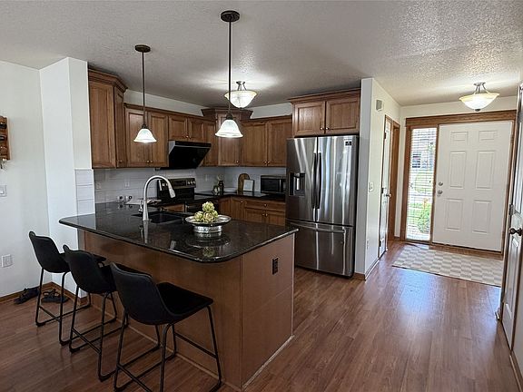 5th image of 2905 145th St