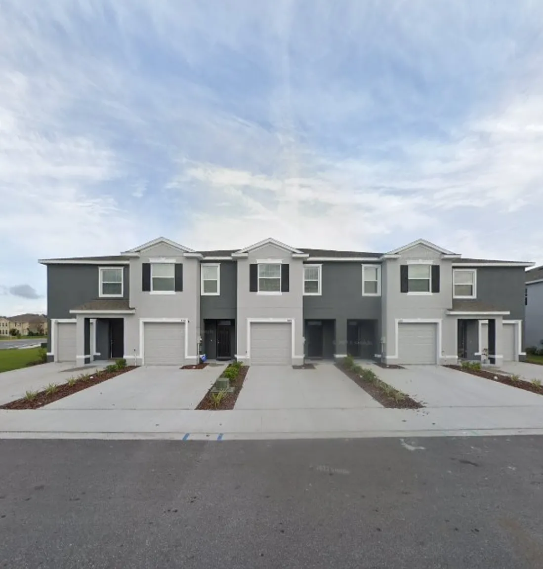 3 bed, 2.5 bath, 1707 sqft, $2,295 — Photo 1