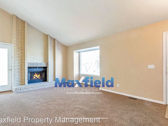 3rd image of 8929 S Galilee Way Unit A