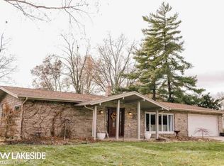 11068 Hedgeway Dr, Shelby Township, MI 48317