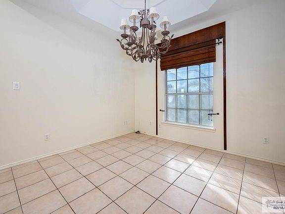 4th image of 21237 Parker Rd