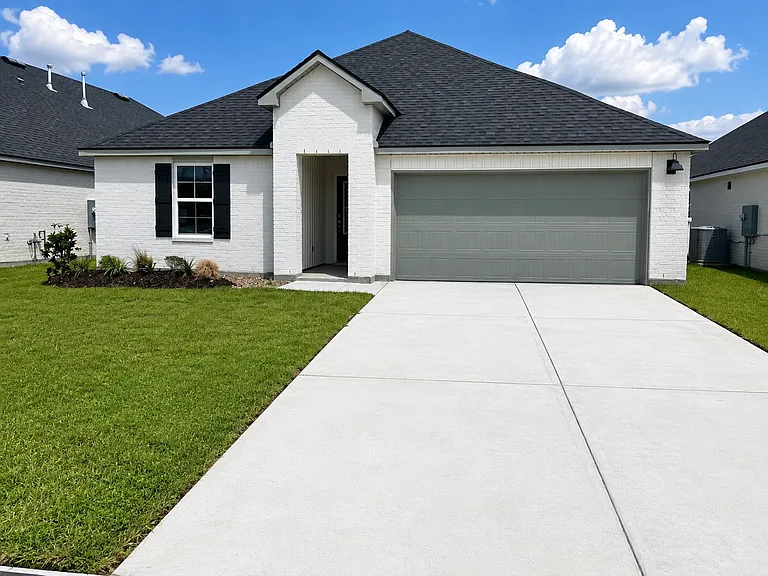 3403 Magnolia Lakes Blvd — Photo 2