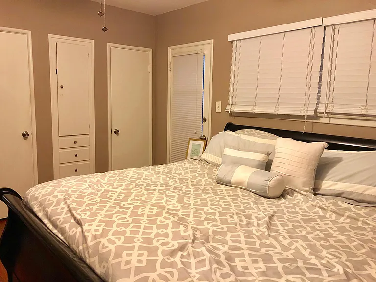 639 E Santa Anita Ave — Photo 6