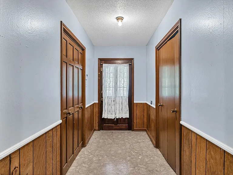 334 Fendler Pkwy — Photo 24