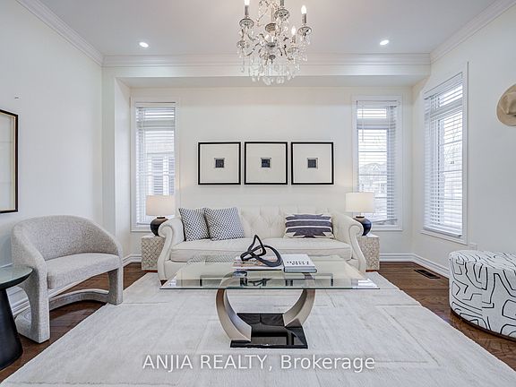 5th image of 409 Williamson Rd