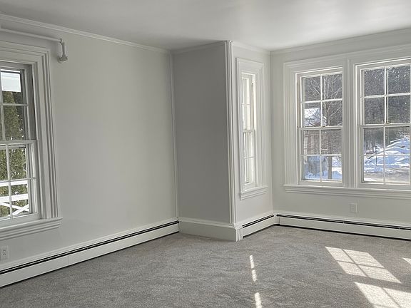 3rd image of 45 Main St #G