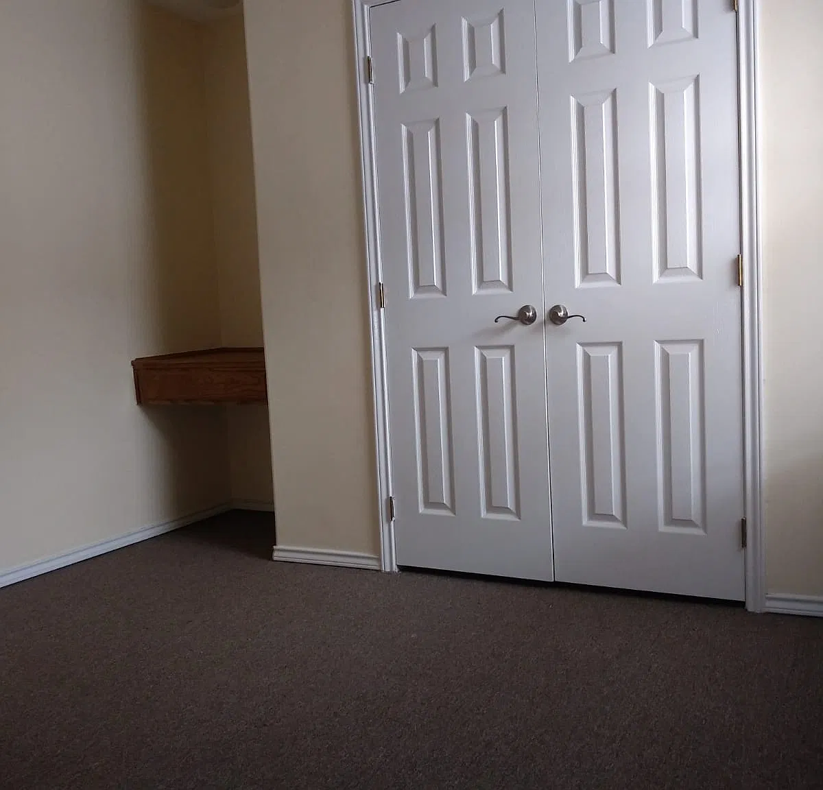 2 bed, $720 — Photo 1