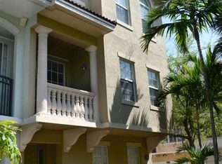 2710 Ravella Way, Palm Beach Gardens, FL 33410