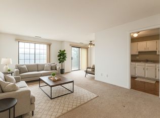 4571 Maureen Dr SE APT 43, Cedar Rapids, IA 52403