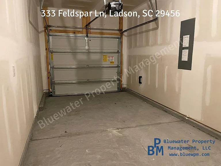 333 Feldspar Ln — Photo 11