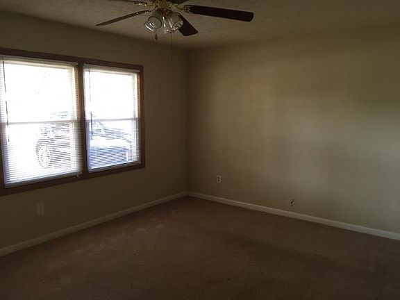 5th image of 732 Linwood Ct