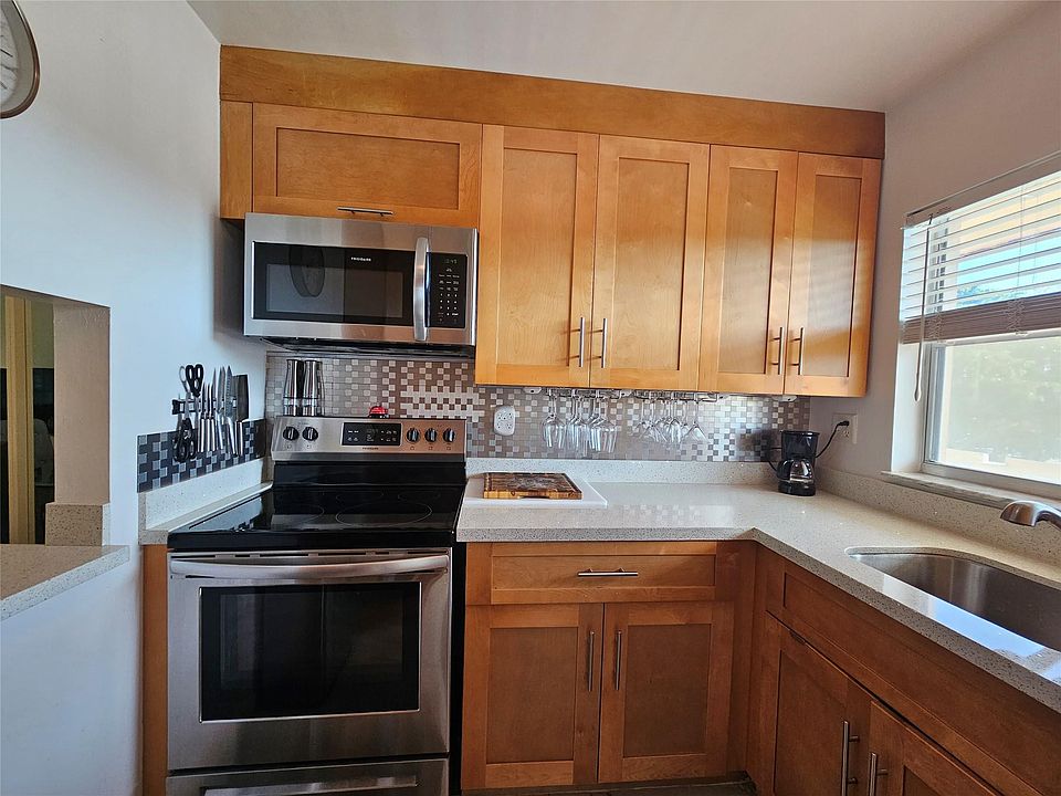 1st image of 9041 Sunrise Lakes Boulevard APT 305