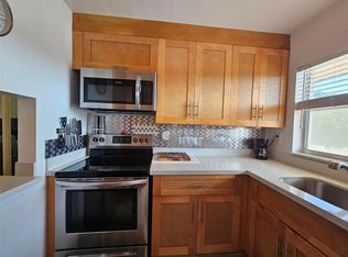9041 Sunrise Lakes Blvd APT 305, Sunrise, FL 33322
