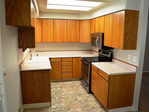 5th image of 8404 NE 123rd Ave