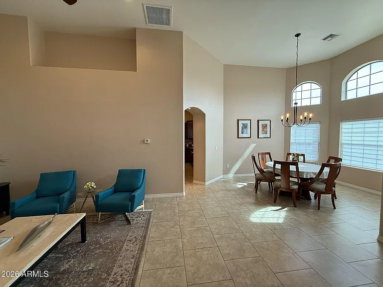 2932 E Acacia Ct — Photo 5