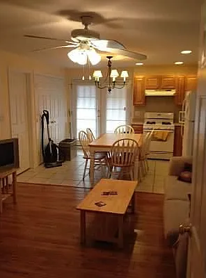 12 Easterbrooks Ave #3 — Photo 3