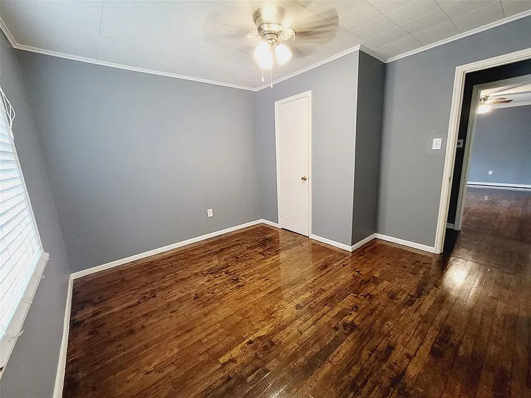 7535 Thurow St — Photo 10