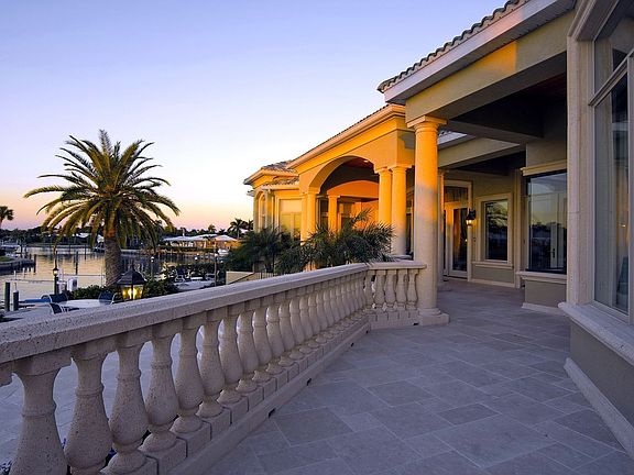 Another view of the terrace which steps down to the pool