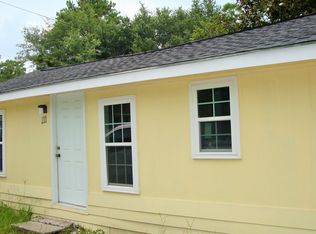 111 W Mills Ave, Hinesville, GA 31313