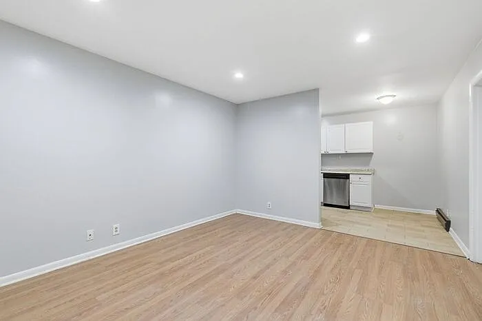 2134 Fairfax Ave #B6 — Photo 6