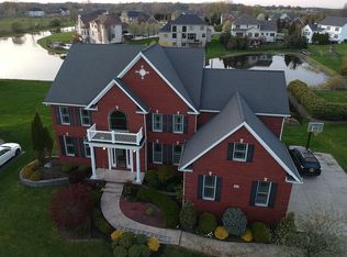 8853 Stonebriar Dr, Clarence Center, NY 14032