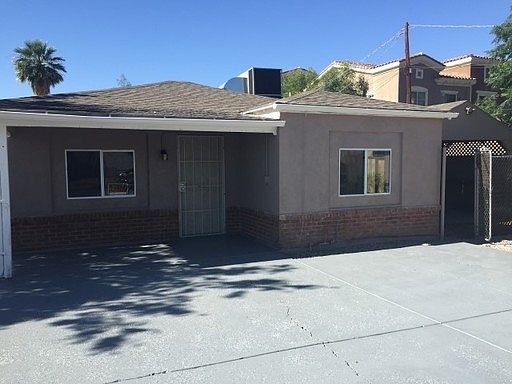 1st image of 2427 W Turney Ave #1