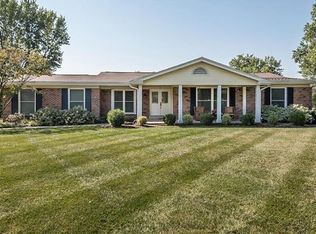 508 Wellshire Ct, Ballwin, MO