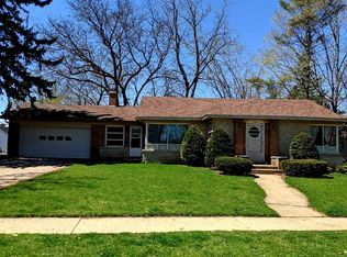 120 Dewey St, Sun Prairie, WI 53590