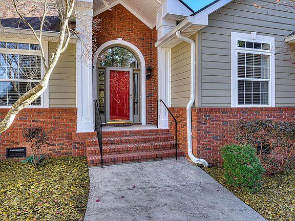 5th image of 224 Amelia Drive