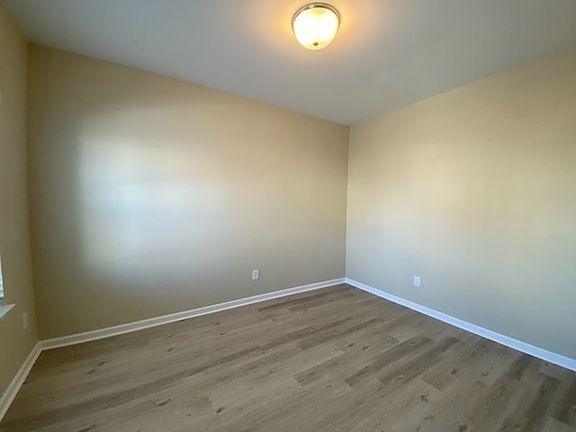 3rd image of 3028 Pinehills Way