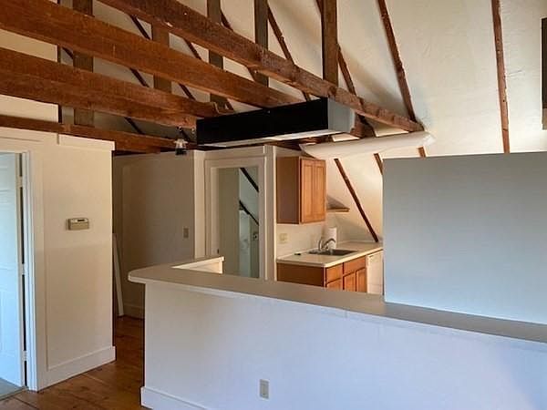 2nd image of 660 Jerusalem Rd #7