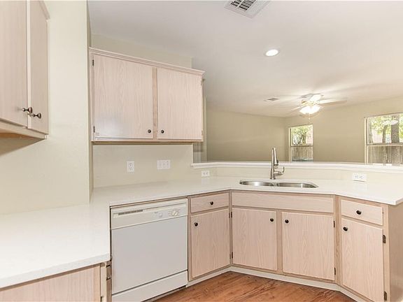 5th image of 9710 Sugar Hill Dr #A