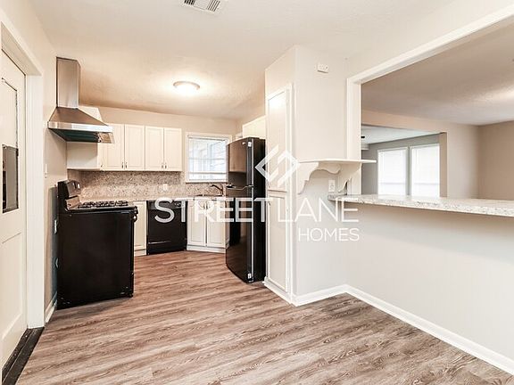 3rd image of 6434 Leader St