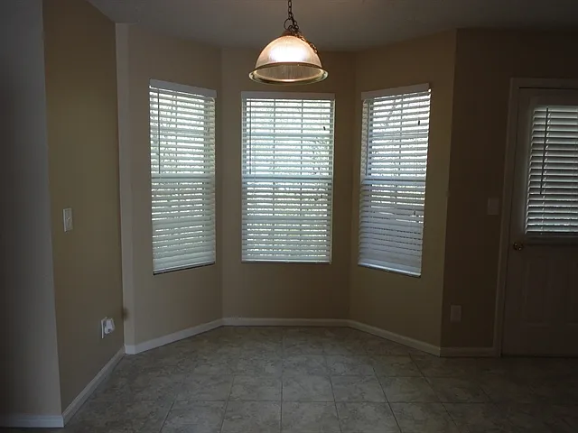 3711 Crescent Hill Ln NW — Photo 8