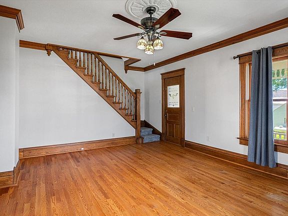 5th image of 103 Coon Prairie AVENUE