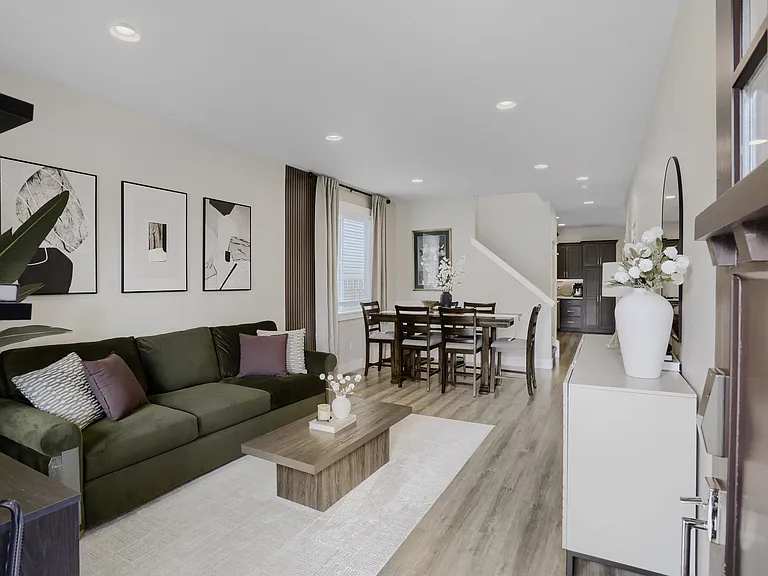 8573 SE Gray St — Photo 5