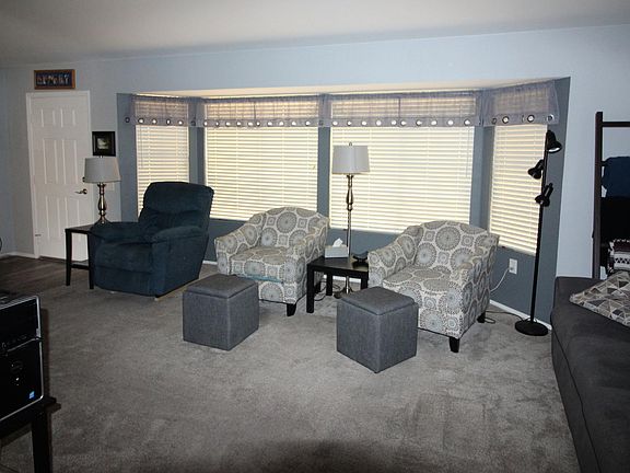 3rd image of 13631 W Countryside Dr