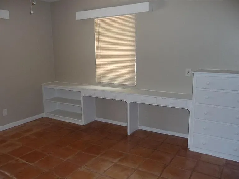 2136 18th Ave #2136 — Photo 7