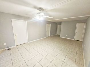 5814 Banana Rd, West Palm Beach, FL 33413