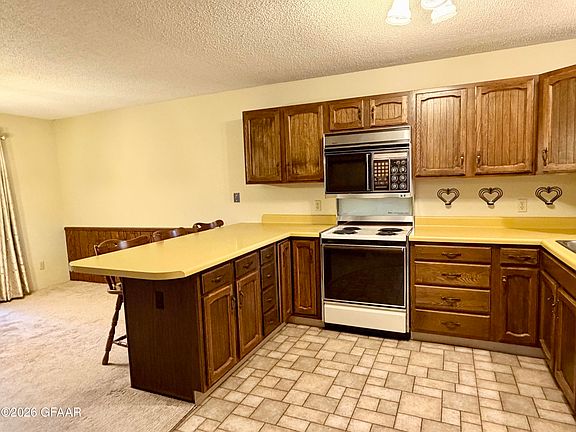 2nd image of 1401 5th St APT 3