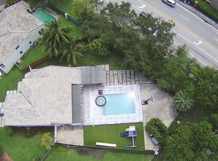 16187 SW 72nd Ter, Miami, FL 33193