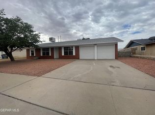10902 Bywood Dr, El Paso, TX 79936