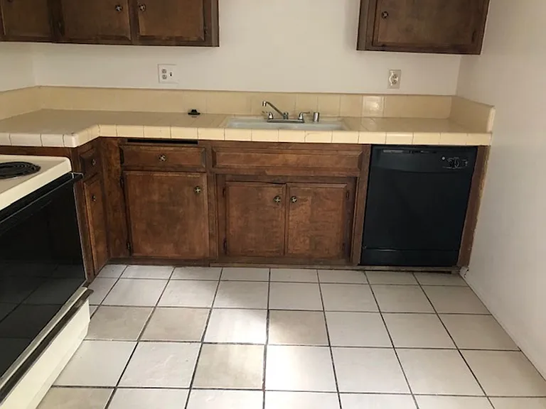 5801 Nogal Ave — Photo 9