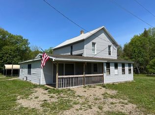 7076 Cherry Grove Rd, Clarendon, PA 16313