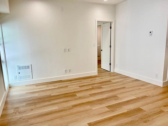 2nd image of 1740 Broadway St #201