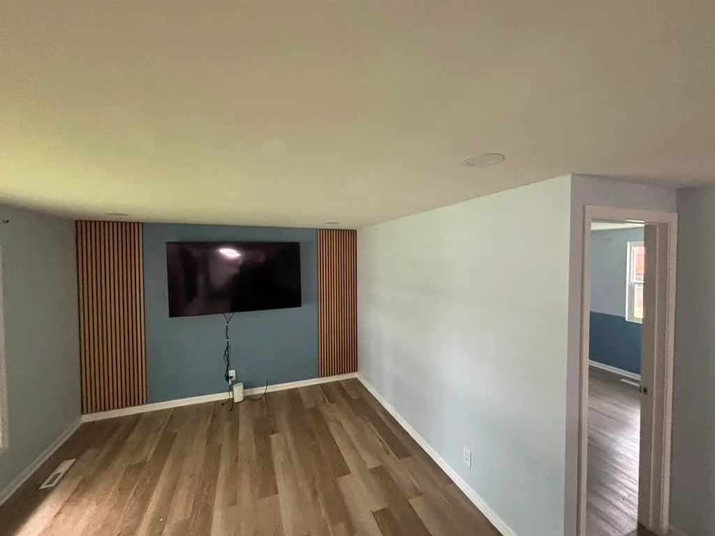 3 bed, 1275 sqft, $2,600 — Photo 3