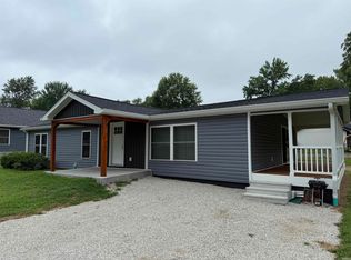 1030 E Glezen St, Petersburg, IN 47567