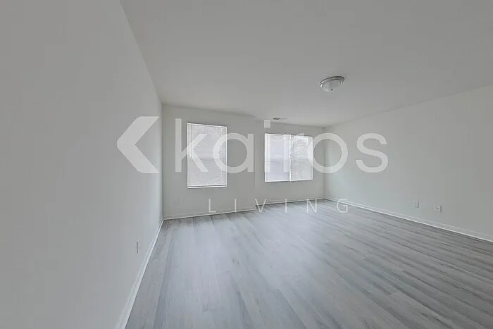 114 Tybo Dr — Photo 9