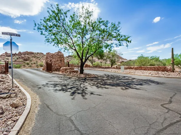 26636 N EL PEDREGAL Circle #1, San Tan Valley, AZ 85144